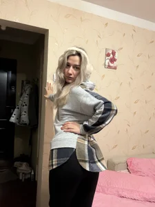 MaryBennetts Tits are shaking in anticipation of your step Foto 2