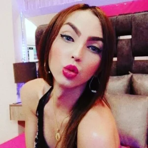 AlejandraDangerGirl Casual Pic 2