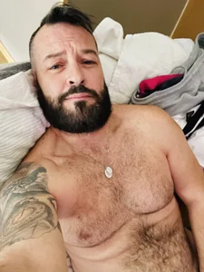 hairy45madrid Public Pic 2