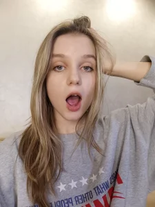 AliceAlways Public Bilde 7