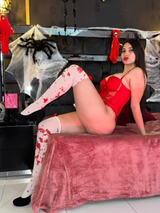 AndieJones_ Do you want me to be a devil in your bed? come for me Pic