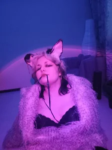 HwasaMoorePublic图片 4