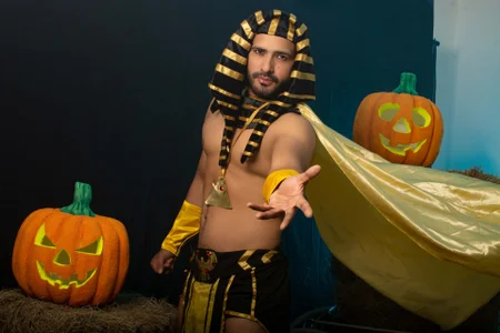 JorsMontero My Halloween 2023 টি ছবি