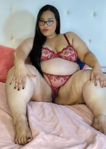 Clarigil's This red is perfect, do you like how I look? Sex Photo 4