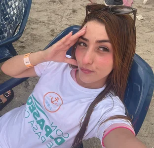 oralarson1 selfie Immagine  5