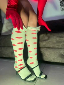 BriaConner_ FOOT FETISHES 👠 Immagine  5