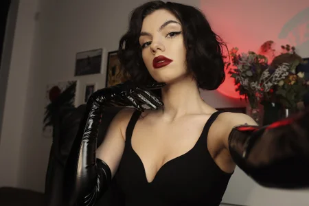 mistress__rochelle Public Pic 3