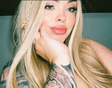 Samantha_Palm Public зображення 2