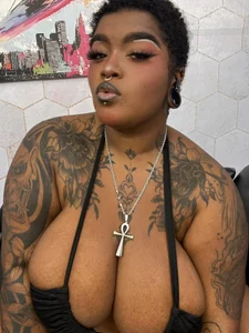 Anaa_Fuentess Convince me to fulfill all ur hot wishes🔥 Pic 5