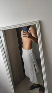 Luka_thin Public Fotka