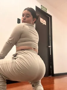 Anya_Volke Public Foto 7