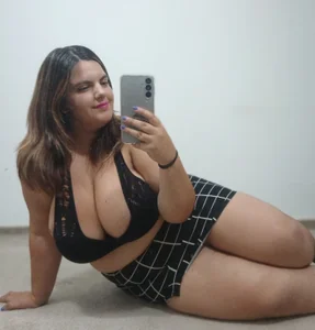 Huge_Titties_ Check me out a little more :P Εικόνα