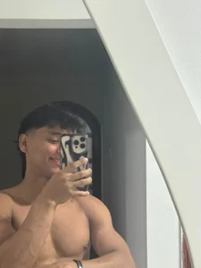 ZYZZ1312 Public зображення 3