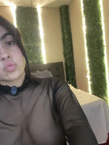 sarita_violet07 Violet Foto 5