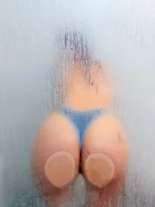 Paris_Petit 💦 Delicious foam bath 🥵 Gambar 3