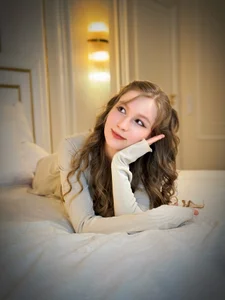 Public de LisaStone  2 Imagens