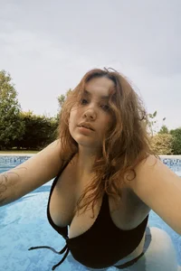 annaxxxb kullanıcısının my albümü -  4 fotoğraf