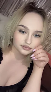 Bella_Evansss1Public Bild 3