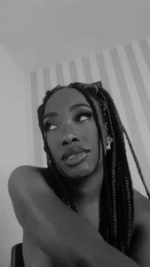 DarkHoneyy: casual girl ( 2 фото)