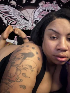 NeliaHexxen Public Gambar