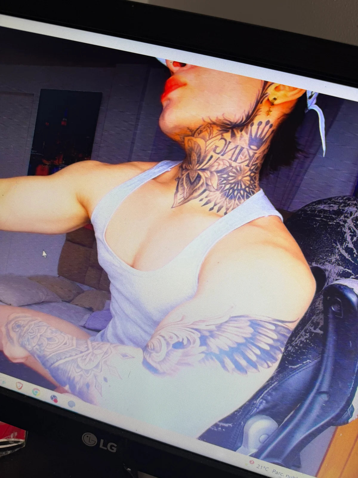 DennisWalkerr Foto en Tendencia 2221