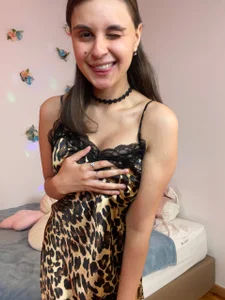 LumiNika girl tiger Pic 4
