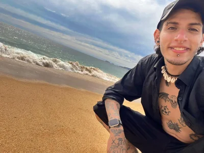 Vergil_Noir_ Public  2. fénykép