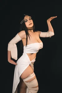 RitaVirginia Cleopatra's big tits Pic 3
