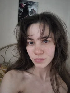 Ariane_Esther Public Bilde 2