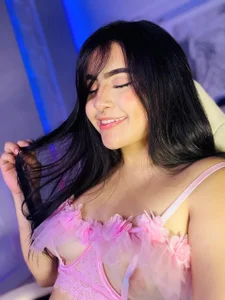 Adhara_vega sexy kiss зображення 5