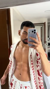 jacob_cole Vacations🌇 зображення 3