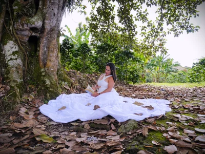 Sara_Charmy move in nature Pic 8