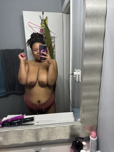 Tittys de InterRacialFacial7296 Foto