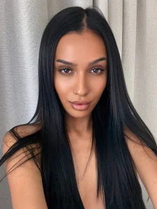 ChloeObrilのPublicの 8枚の写真