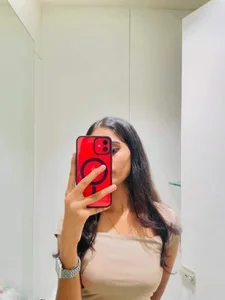 Somya_xxx Public slika 5