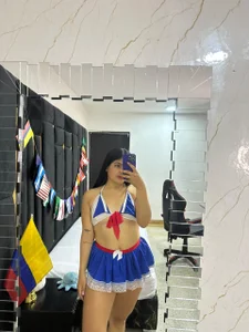 JulieJes Public Pic 2