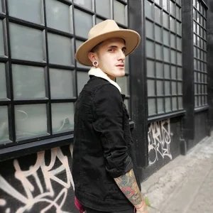 jeff_cubelのmeの 3枚の写真