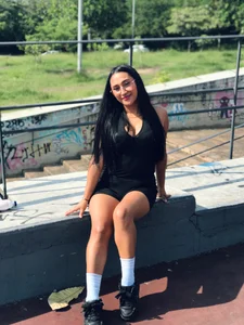 camila_woodのPublicの 2枚の写真