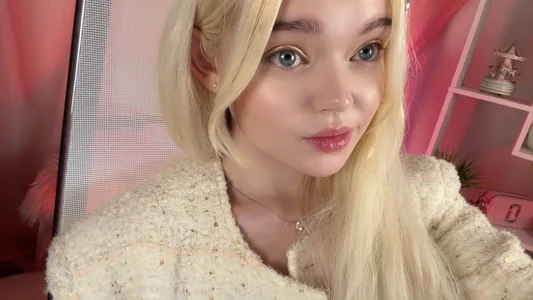 AdeleCartier Public Foto 5