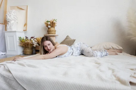 Sassy_Talkin_: How about a pajama party? ( 5 фото)