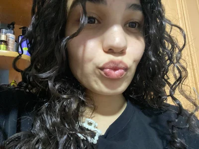 BrendaBennett: My long, curly black hair ( 3 фото)