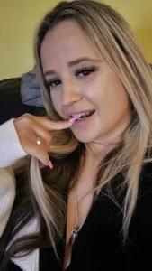 SweetShellyx Public Pic 5