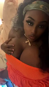 Cocomamii1 Public  3 снимка
