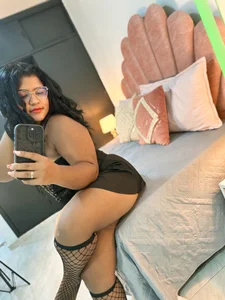 Slutty_Vicky Sexy Girl Pic 4