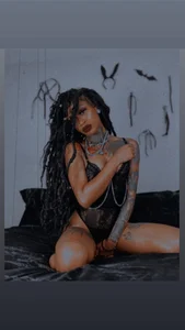 TrinityTeighlor Public Εικόνα 3