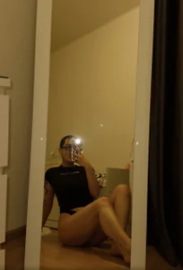 Anna_Carters: Public ( 7 фото)