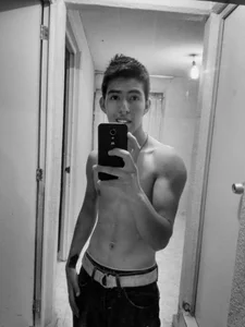 Public de Cerbero16@xh  Imagens