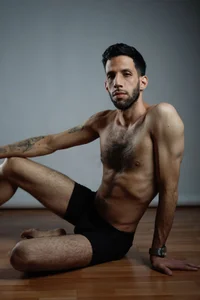 Karim_mansur Leather man Pic 7