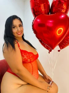 Rose_monroee Valentine's Pic