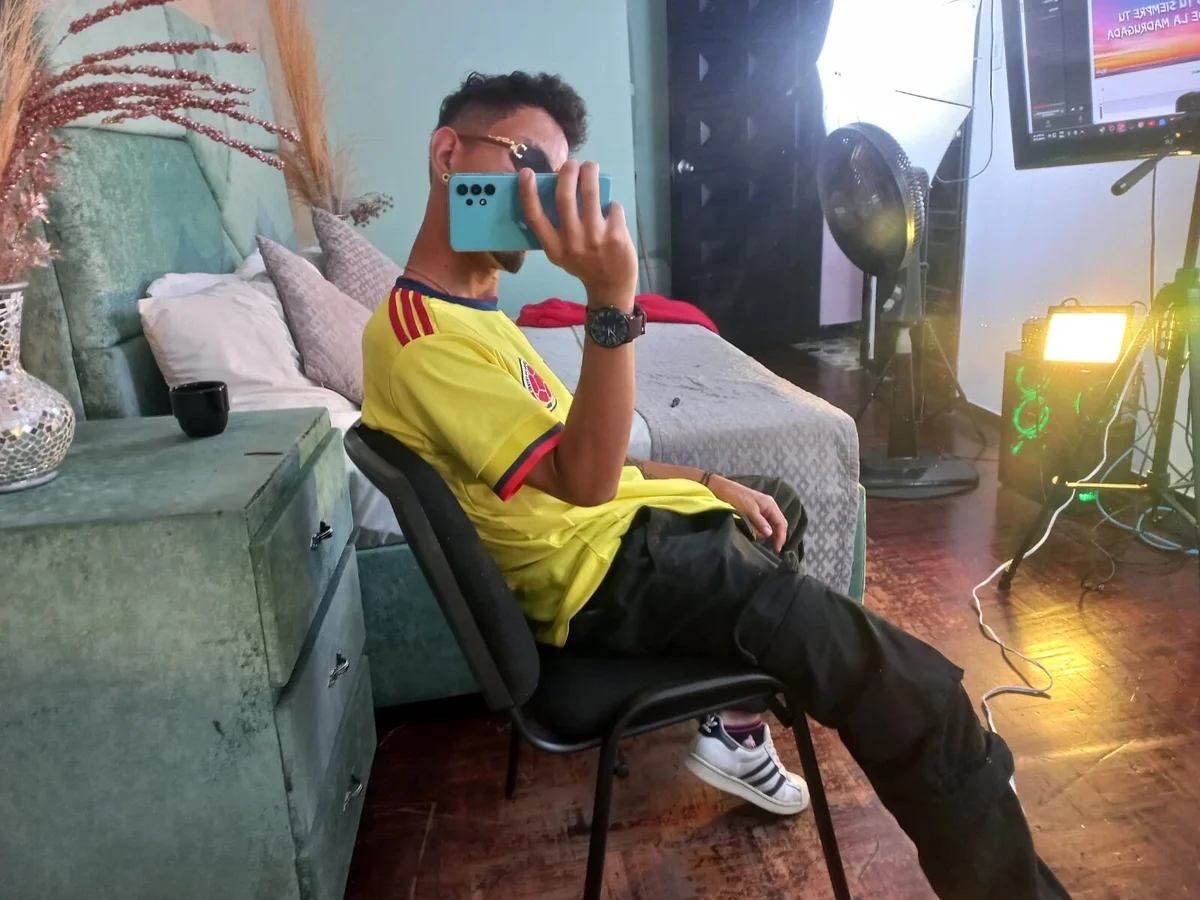 NoaahTylor-এর ট্রেন্ডিং  518টি ছবি
